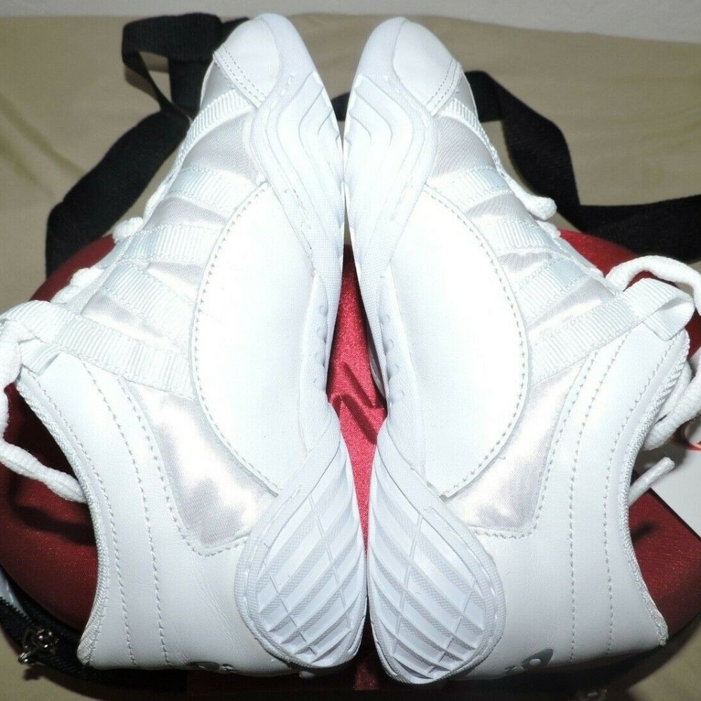 Nfinity Youth Evolution Cheer Shoes- Y2 (youth)
